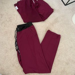 Wine Skechers scrubs set